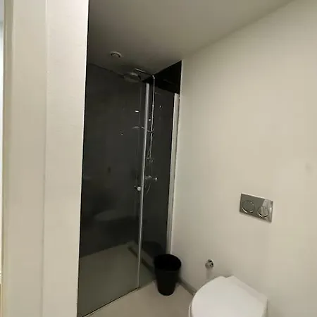 90m Massive Deluxe Area+view Apartment *