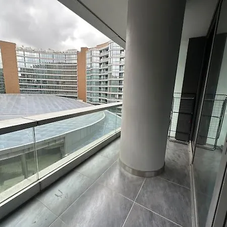 90m Massive Deluxe Area+view * Istanbul