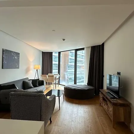 90m Massive Deluxe Area+view 公寓 *